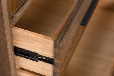drawer-close-up